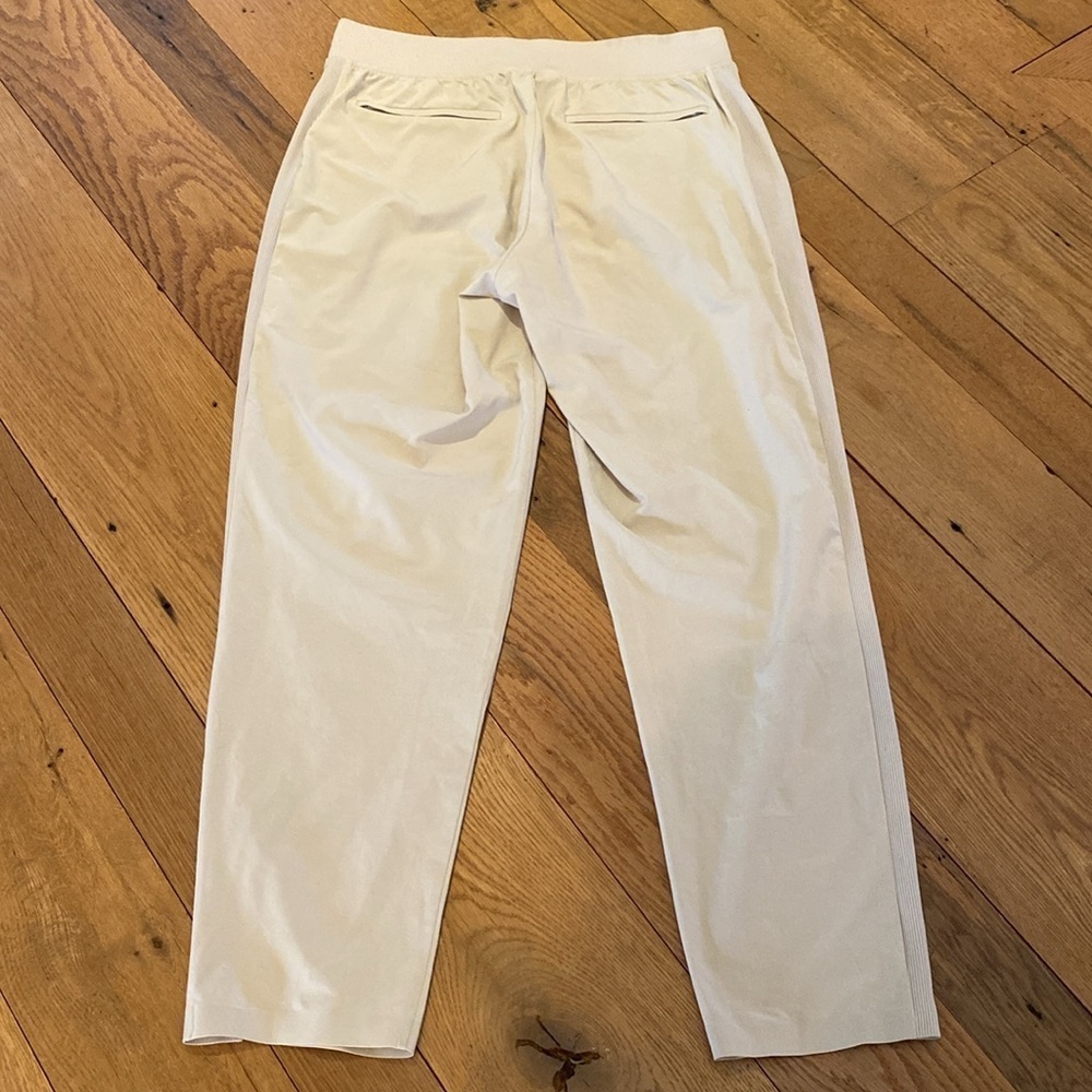 Athleta Brooklyn Ankle Pant Cream Size 8 - Picture 6 of 10